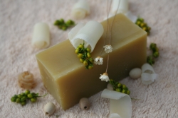Olivové mýdlo krájené − s konopným olejem